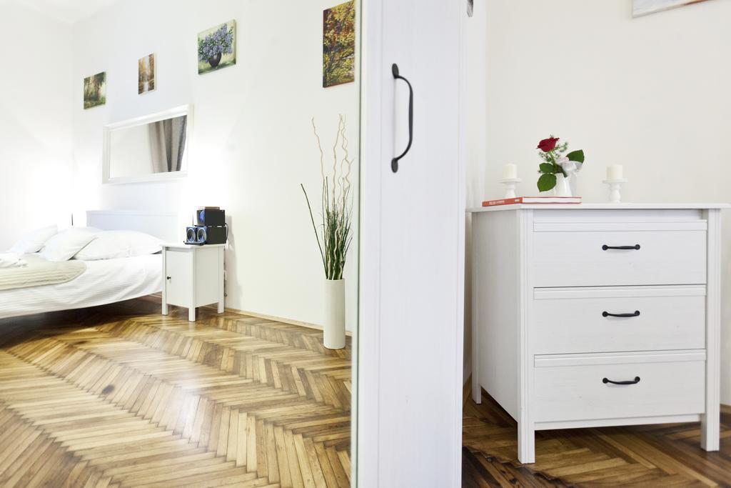 Apartment K22